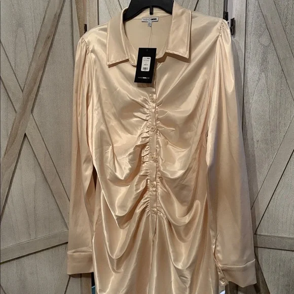Fashion Nova Ivory Satin Shirt Dress - Picture 7 of 8